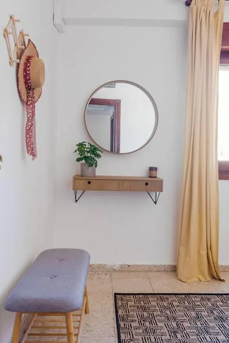 Central Beach Apartment With Free Parking And Pool Marbella